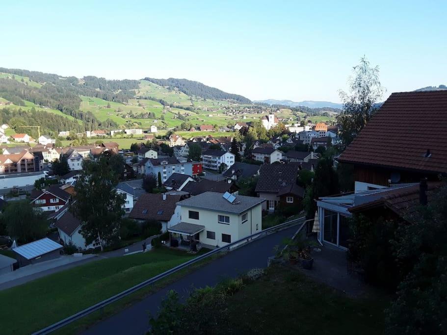 Zwinglis Ferienwohnung Rosi Nesslau Kültér fotó